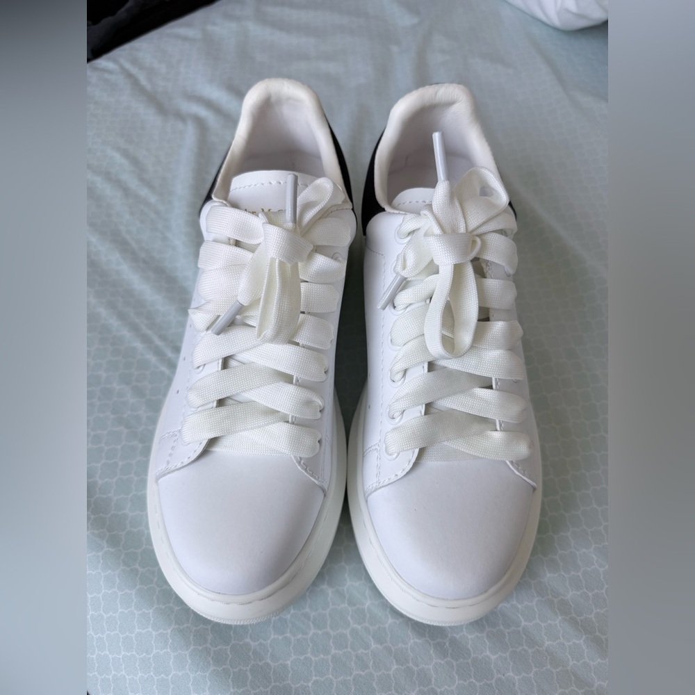 Women’s White Leather Lace-Up Sneakers